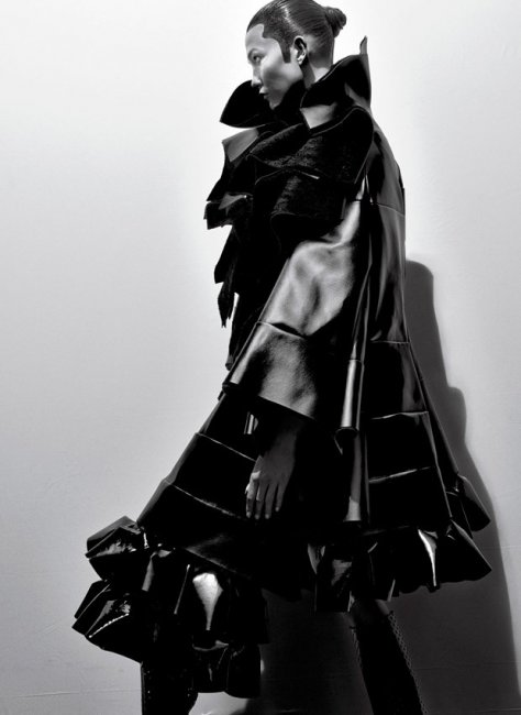 Карли Кросс в V Magazine